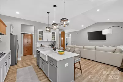 997 S Skyland Drive, Mount Pleasant, NC 28124 - Photo 11