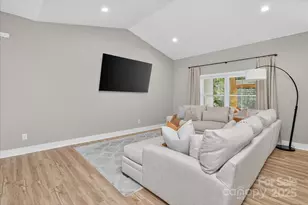 997 S Skyland Dr, Mount Pleasant, NC 28124 - Photo 5