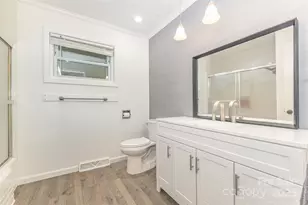 2011 Mountain Creek Rd, Albemarle, NC 28001 - Photo 23