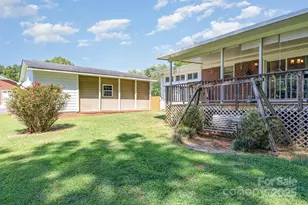 2011 Mountain Creek Rd, Albemarle, NC 28001 - Photo 35