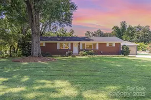 2011 Mountain Creek Rd, Albemarle, NC 28001 - Photo 1