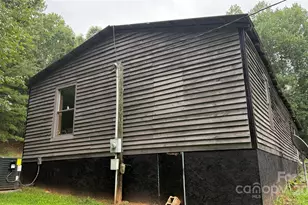 424 Winnies Rd, Bostic, NC 28018 - Photo 3