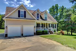 2201 Pinnacle View Dr, Kings Mountain, NC 28086 - Photo 3