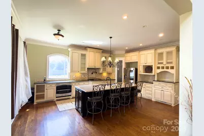 1132 Mt Holly Huntersville Road, Charlotte, NC 28214 - Photo 9