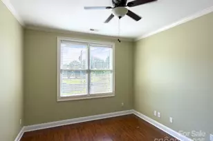 1132 Mt Holly-Huntersville Rd, Charlotte, NC 28214 - Photo 19