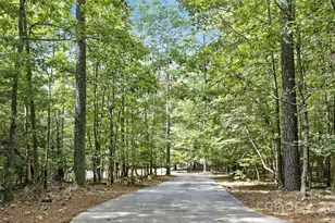 1461 Sunset Point Dr, Connelly Springs, NC 28612 - Photo 3