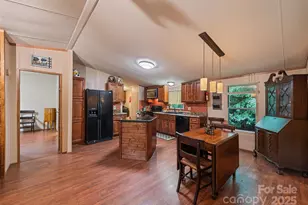 269 Oakstone Dr, Waynesville, NC 28785 - Photo 3