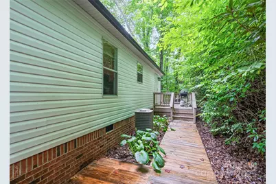 269 Oakstone Drive, Waynesville, NC 28785 - Photo 5