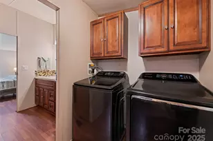 269 Oakstone Dr, Waynesville, NC 28785 - Photo 15