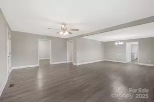 222 S Main Gq St, Salisbury, NC 28146 - Photo 7