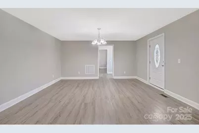 222 S Main Gq Street, Salisbury, NC 28146 - Photo 9