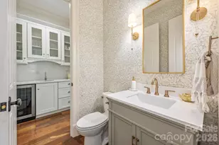 946 Laurel Creek Ln, Charlotte, NC 28211 - Photo 19