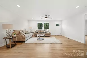 1411 Cliffside Pl SE, Lenoir, NC 28645 - Photo 3