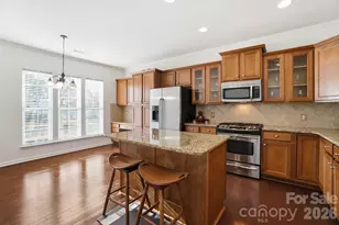 2221 Hartwell Ln, Fort Mill, SC 29707 - Photo 3