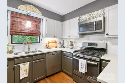 1329 4th Avenue W #A, Hendersonville, NC 28739 - Photo 9