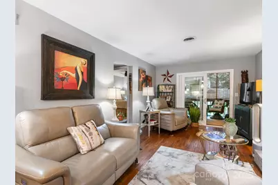 1329 4th Avenue W #A, Hendersonville, NC 28739 - Photo 5