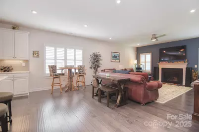 5219 Larewood Drive, Charlotte, NC 28215 - Photo 9