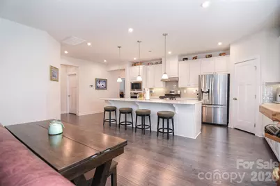 5219 Larewood Drive, Charlotte, NC 28215 - Photo 7