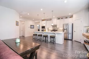 5219 Larewood Dr, Charlotte, NC 28215 - Photo 7