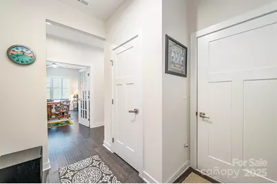 5219 Larewood Drive, Charlotte, NC 28215 - Photo 7