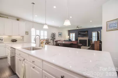 5219 Larewood Drive, Charlotte, NC 28215 - Photo 17
