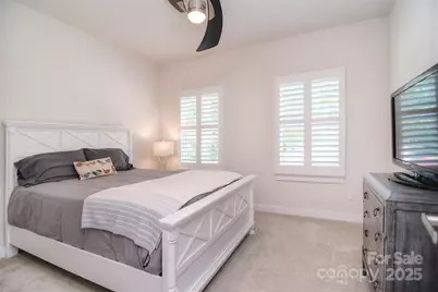 5219 Larewood Drive, Charlotte, NC 28215 - Photo 23