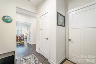 5219 Larewood Dr, Charlotte, NC 28215 - Photo 7