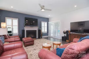 5219 Larewood Dr, Charlotte, NC 28215 - Photo 11