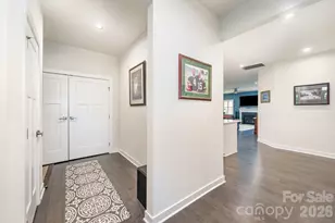 5219 Larewood Dr, Charlotte, NC 28215 - Photo 29