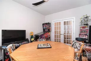 5219 Larewood Dr, Charlotte, NC 28215 - Photo 29