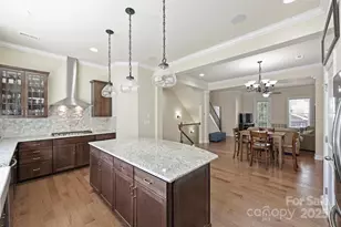 2315 Crockett Park Pl, Charlotte, NC 28203 - Photo 13