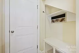 2315 Crockett Park Pl, Charlotte, NC 28203 - Photo 7