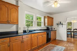 1205 E Union St, Morganton, NC 28655 - Photo 13