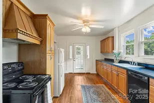 1205 E Union St, Morganton, NC 28655 - Photo 11