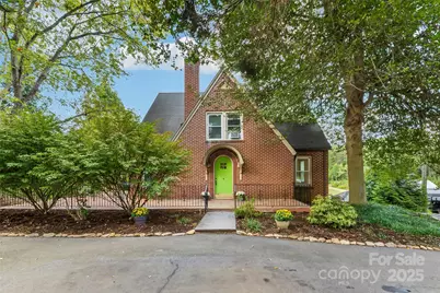 1205 E Union Street, Morganton, NC 28655 - Photo 1