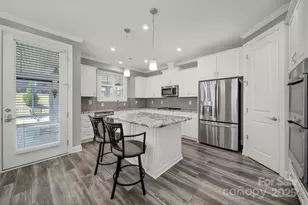 10313 Superb Ln, Charlotte, NC 28215 - Photo 21