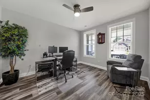 10313 Superb Ln, Charlotte, NC 28215 - Photo 5