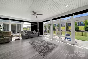 10313 Superb Ln, Charlotte, NC 28215 - Photo 27