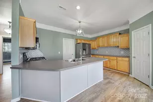 115 Lamplighter Ln, Mooresville, NC 28115 - Photo 5