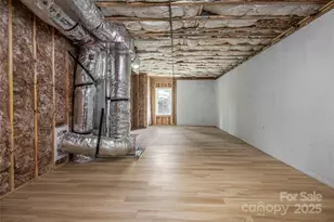 244 Country Dr, Mars Hill, NC 28754 - Photo 35