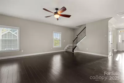 16001 Arabian Mews Lane, Charlotte, NC 28278 - Photo 9