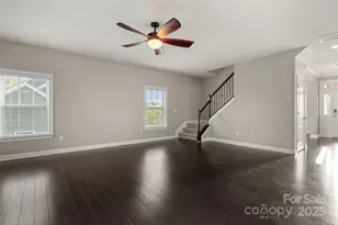 16001 Arabian Mews Ln, Charlotte, NC 28278 - Photo 9