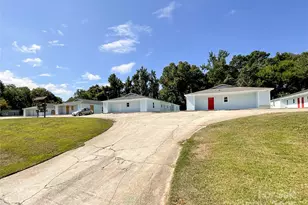 401 Orchard St, Wadesboro, NC 28170 - Photo 5