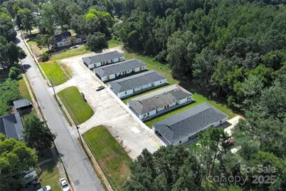 401 Orchard Street, Wadesboro, NC 28170 - Photo 1