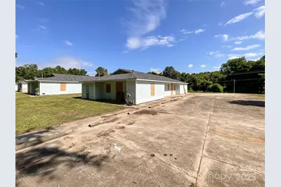 401 Orchard Street, Wadesboro, NC 28170 - Photo 3