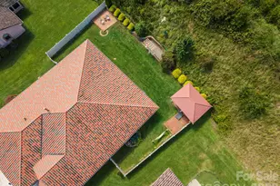 39 Pacifico Dr, Asheville, NC 28806 - Photo 5