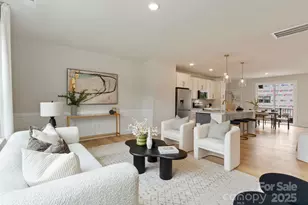 7904 Sansom Cir, Charlotte, NC 28213 - Photo 7