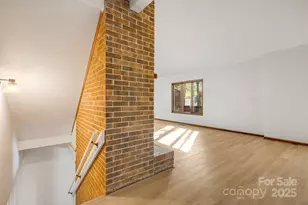 402 Woodfield Dr, Asheville, NC 28803 - Photo 5