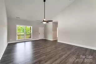 381 Scenic Rdg Cir, Franklin, NC 28734 - Photo 9