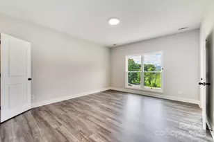 381 Scenic Rdg Cir, Franklin, NC 28734 - Photo 17